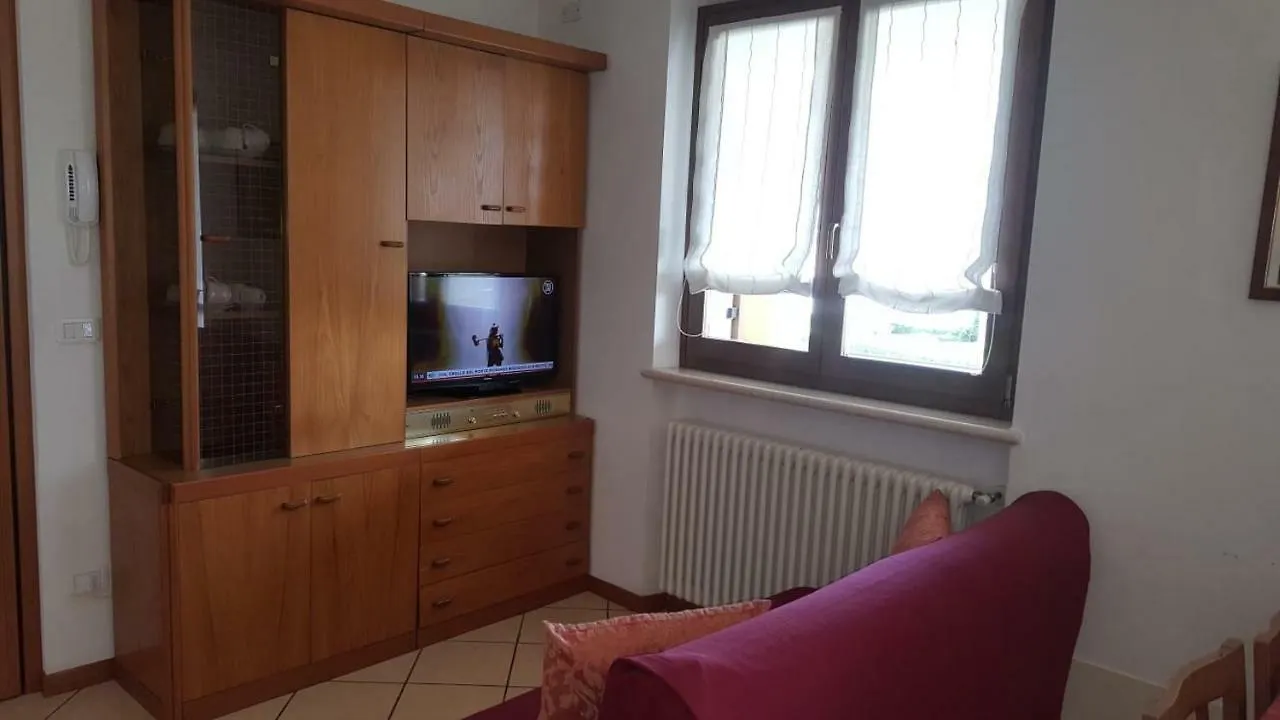 Appartamento Casa Angela Colà Italia